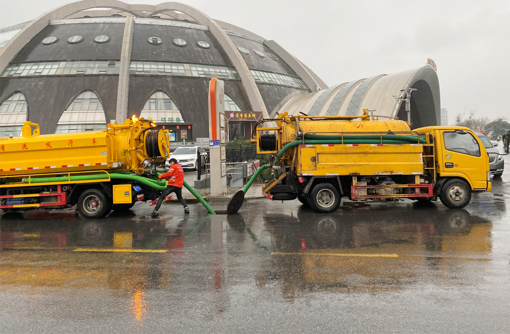 271孙庄村商场管道清淤